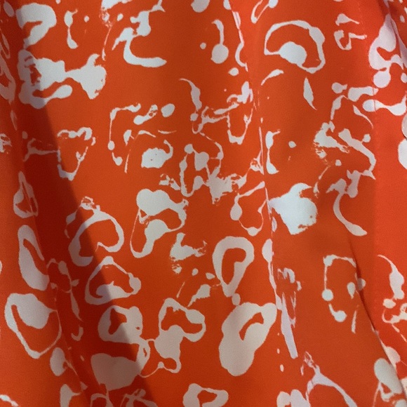 NWT. Nine West Long-Sleeve Blouse. - Picture 2 of 4